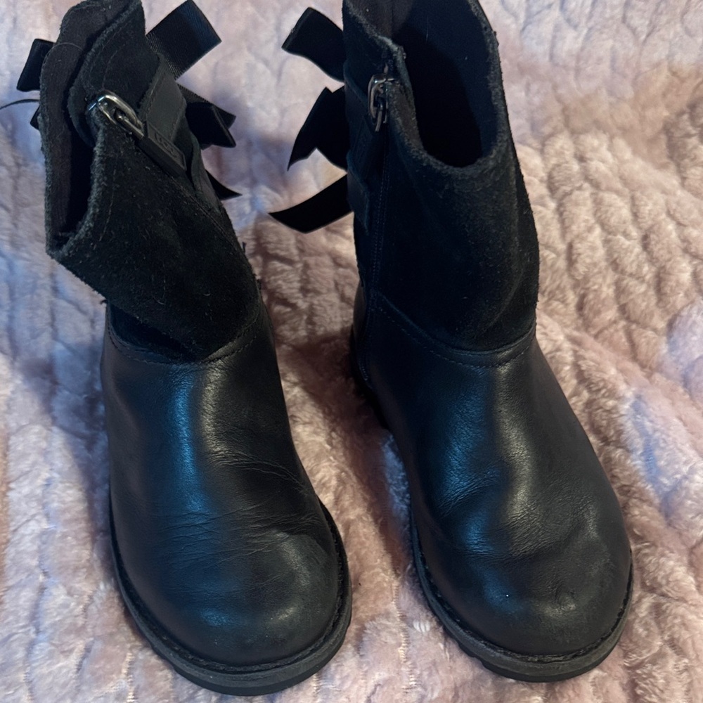 UGG boots with bows